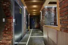 Butler:Lee Seoul - Image 4