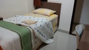 Iresidence Guest House - Image 3