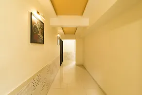 Hotel Staywel by OYO Rooms - Image 5