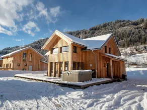 Luxurious Chalet in Murau with Outside Hot Tub - Image 3