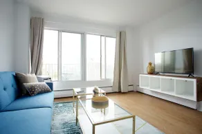 The Hutchinson Apartments - Image 4