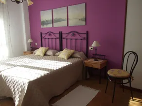 Spacious apartment in Villavivciosa - Image 3