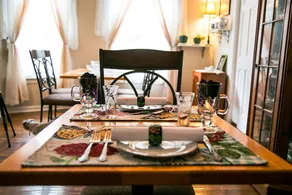 The Rose Petal Inn - Image 2