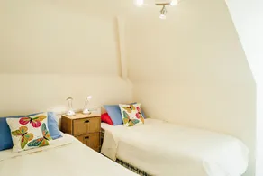 Mylor - Image 2