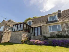 Pitt Hayes Cottage - Image 5