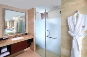 Sheraton Shanghai Hongkou Hotel - Image 3