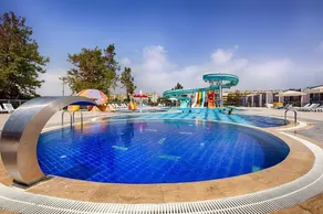 Wonasis Resort & Aqua - Image 2