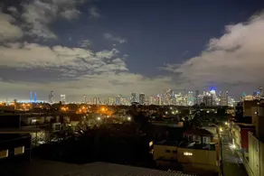 Port Stay Two City Lights - Image 4