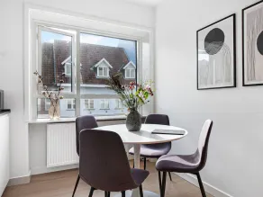 Sanders Fjord 1 - Nice 1-bdr Apt Near Cathedral - Image 2