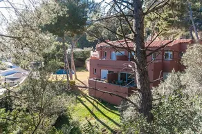 Apartamentos Begur - Image 4