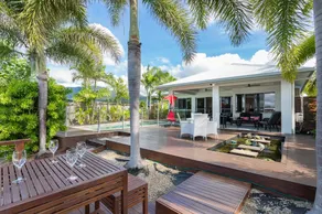 Cairns Beaches Home Marina View Sleeps 12 - Image 5