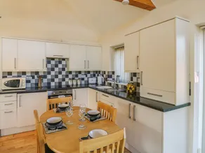 Belfry Lodge - Image 5