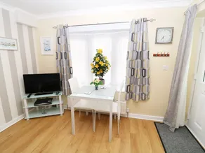16 Retingham Way - Image 3
