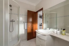 Dipti's - Image 4