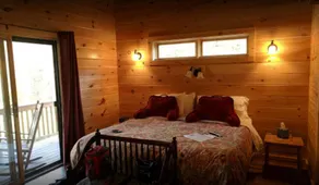 The Log Cabin Bed & Breakfast - Image 4