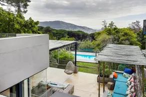 Table Mountain Retreat - Image 3