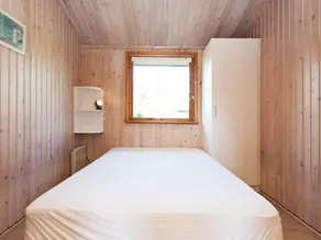 Rustic Holiday Home in Rødby Lolland With Terrace - Image 3
