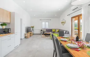 Awesome Home in Buzet With 3 Bedrooms, Wifi and Outdoor Swimming Pool - Image 2