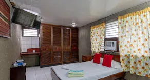 Cesmin Beach Cottages - Image 2
