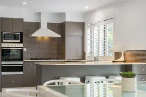 The Corner House - Image 3