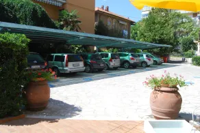 Hotel Caravelle - Image 3