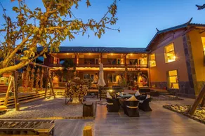 Yuexi A'xia Manor Hotel - Image 5