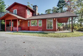 High Cotton, 3 Bedroom, Hot Tub, Mountain View, Sleeps 6, Pet Friendly - Image 1