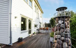 Awesome Home in Torslanda With 4 Bedrooms, Sauna and Wifi - Image 3