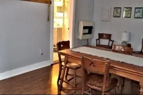 Sweet Mary 2 Bedroom Home by RedAwning - Image 4