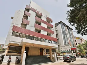 Hotel Royal - Image 4