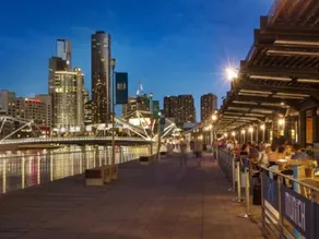 Melbourne Holiday Apartments South Wharf - Image 3