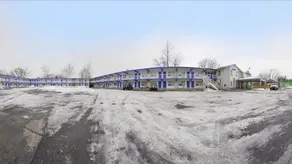 Joys Inn Niagara Falls - Image 3
