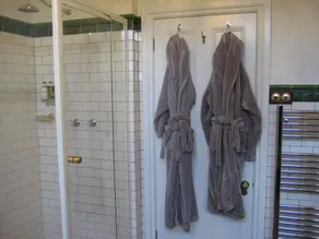 Finches of Beechworth - Image 5