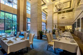 Fraser Suites Nanjing - Image 2