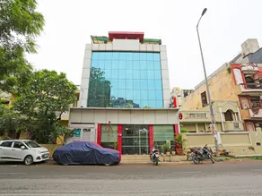OYO 526 Hotel Asees Inn - Image 3