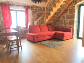 Mulberry House - Image 3