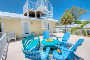 Gulf View Cottage - Image 2