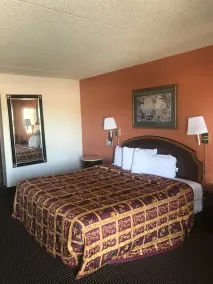 Travel Inn - Image 4