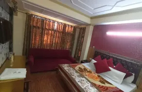 Goroomgo King Palace Shimla - Image 2