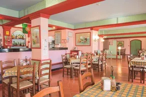 Studio in Albufeira, With Pool Access, Furnished Garden and Wifi - 2 k - Image 3