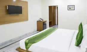 Hotel Grand Chinaar - Image 2