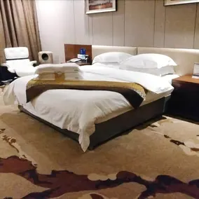 longtengshidaijiudian - Image 2