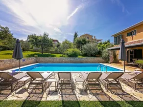 Comfortable Villa Next to a Forest With Private Pool, Porec and Beach at 10 km - Image 2