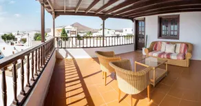 Villa Rosales - Image 2