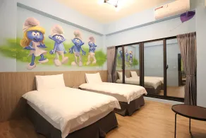 Mushroom Castle Guesthouse - Image 3