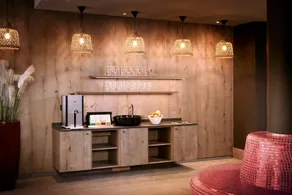 Antonius Hotel - Image 2