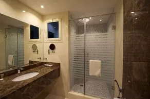 Abat Suites - Image 3