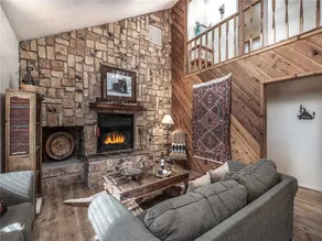 Lehr's Lair, 5 Bedrooms, WiFi, Fireplace, Gas Grill, Sleeps 15 - Image 5