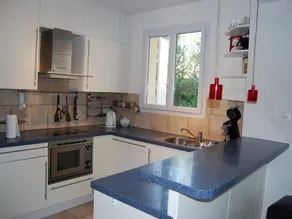 Detached Villa With a Dishwasher, in Green Surroundings - Image 3