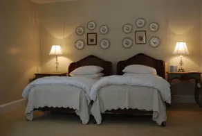 The Cottage Bed & Breakfast - Image 5